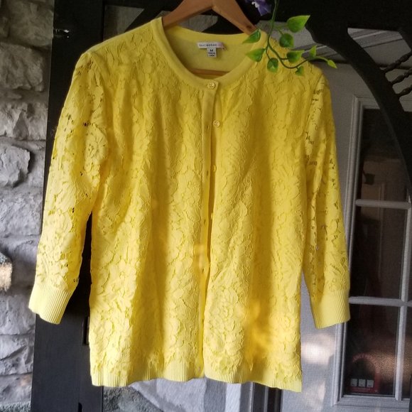 Women's cardi - Picture 1 of 3